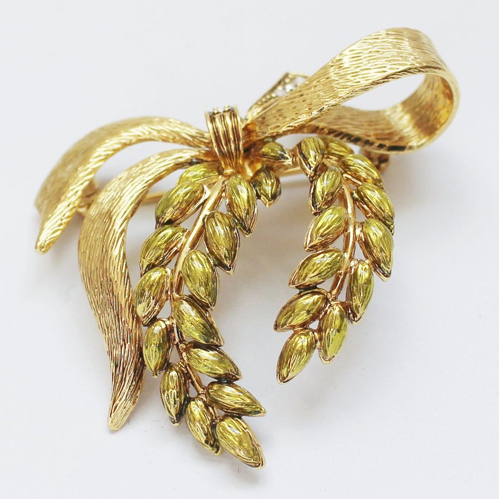 Joan Rivers Russian Laurel Bow Pin